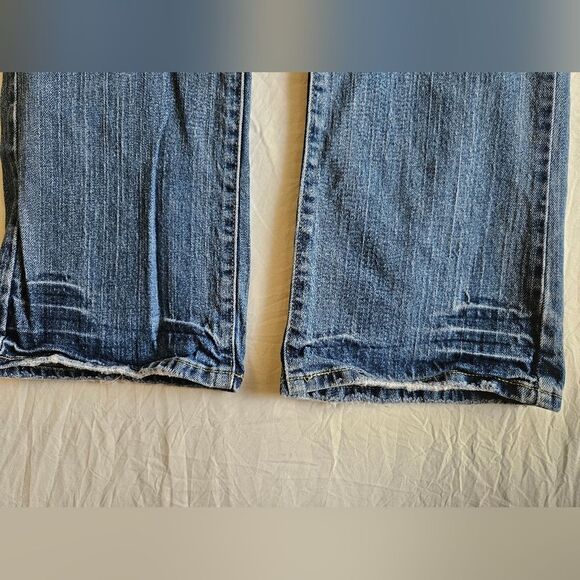 Levi's 518 Jeans Womens 15M (36x30)  Superlow Bootcut Medium Wash Denim Mid Rise - Picture 3 of 10